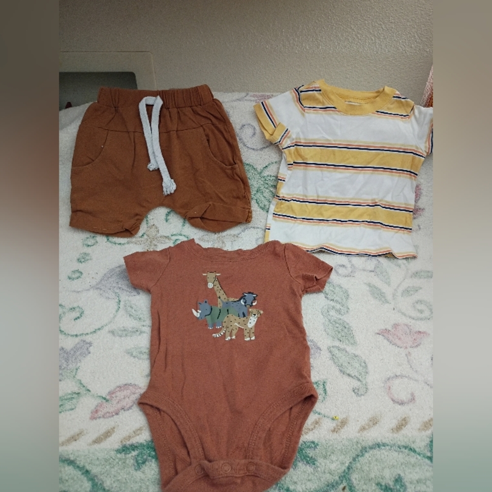 3-6 Month - Picture 3 of 5